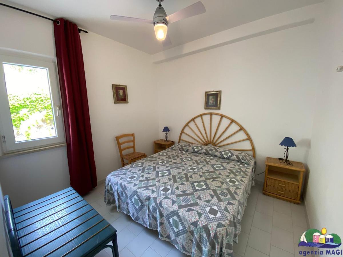 Magi - Appartamenti Maga Circe Ponza Exterior foto