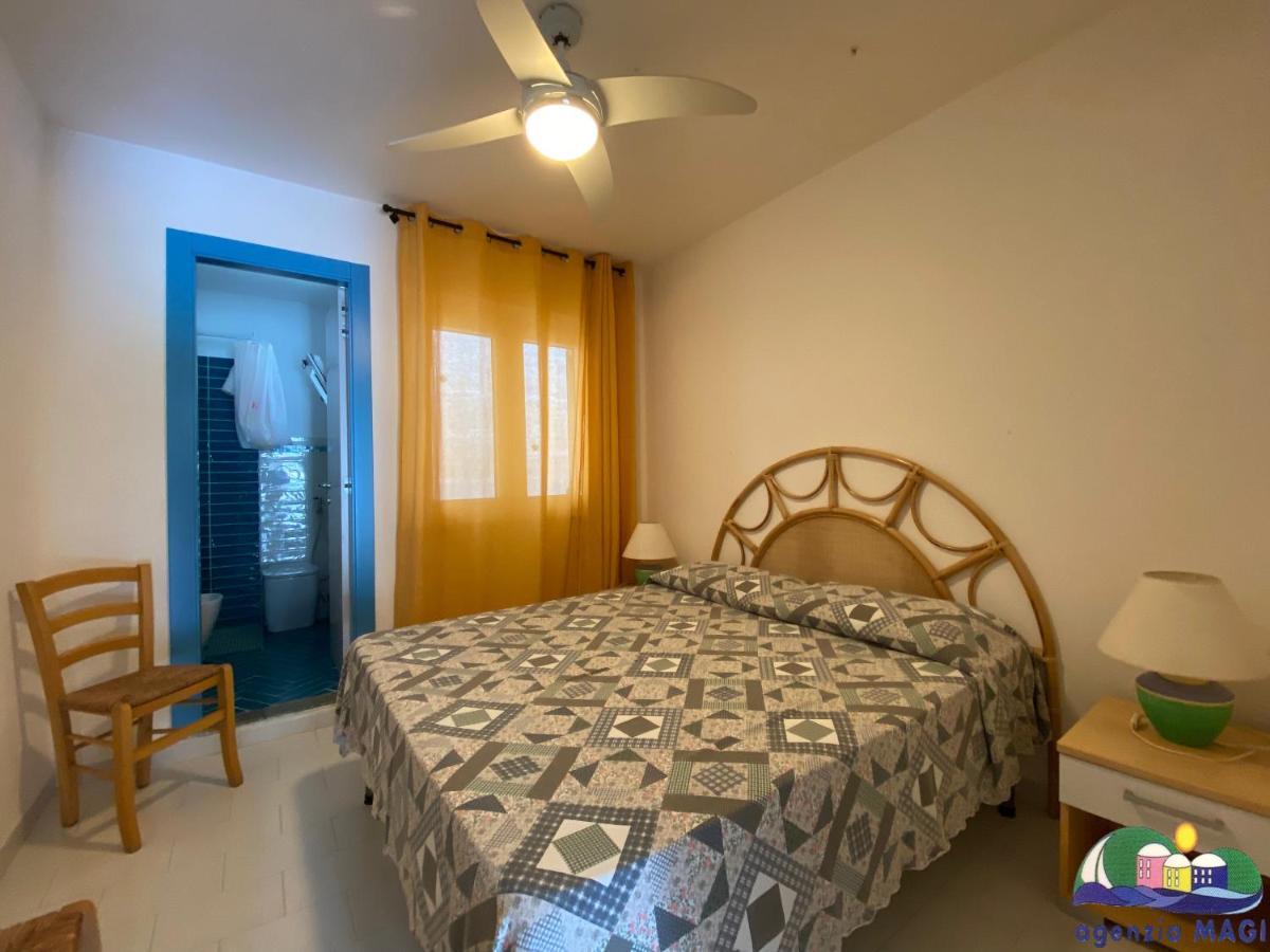 Magi - Appartamenti Maga Circe Ponza Exterior foto