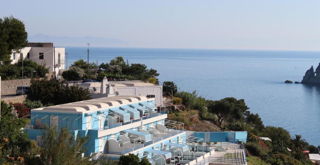 Magi - Appartamenti Maga Circe Ponza Exterior foto